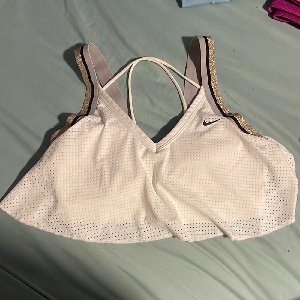 High support super stylish sports bra.